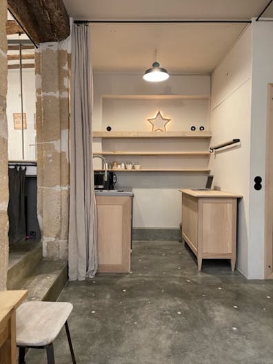 Galerie atelier d’artiste dans le Marais - Image 2