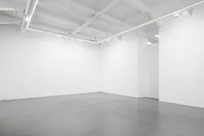 Bright Gallery in Le Marais  - Image 21