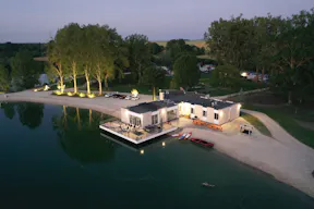 Un domaine unique entre étangs et nature pour vos événements près de Paris - Image 1