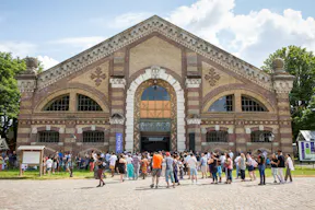 Lieux atypique pour vos défilées, réunions, séminaires... à proximité de Paris - Image 0