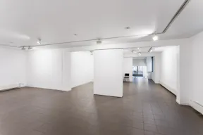 One-of-a-Kind Space in Le Marais - Image 16