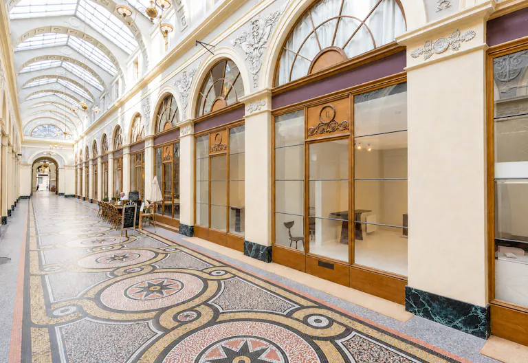 Show room in Palais Royal ( 1 Arcade) - Image 0