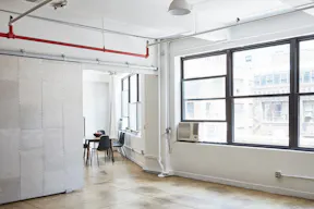 Chic Manhattan Studio Space - Image 1