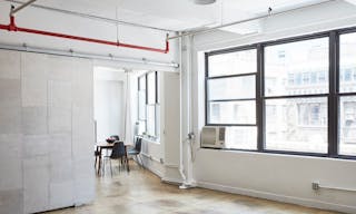 Chic Manhattan Studio Space - Image 1
