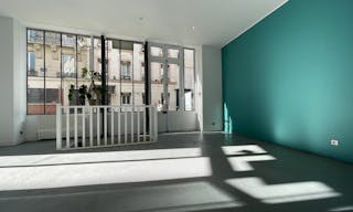 Boutique Canal Saint Martin - Image 4