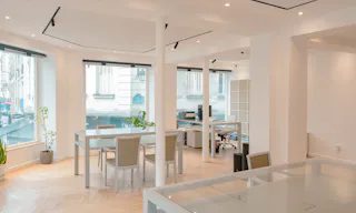 Rue Montmorency Boutique/Showroom - Image 5