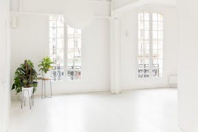 Atypical Space in Sentier Montorgueil - Image 1