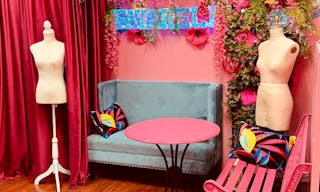 Fashion Space in NW Chicago Suburbs - Image 5