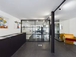 Galerie d'art au coeur de l'�le de la Cit� - Image 8