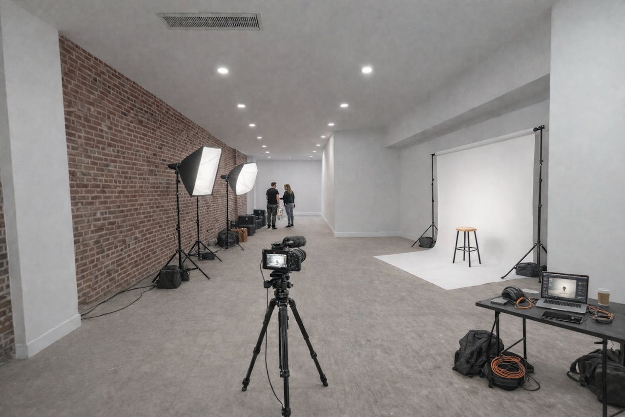  Bright Street-Level Studio with 14ft Ceilings and Full Glass Front — Photo, Video, Content | Downtown Manhattan - Image 0