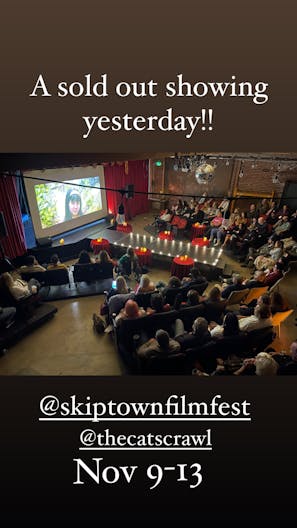 Gorgeous Space with moveable Seats and Red Velvet Curtains - Image 4