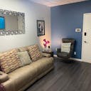 Modern Office Space in Astoria Queens ? Perfect for Meetings, Filming, or Therapy