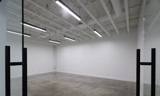 Hollywood Hotspot: Versatile 6,000 sq ft Indoor/Outdoor Event & Retail Space with Hollywood Blvd Views! - Image 13