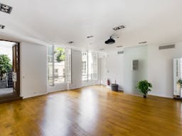 Showroom Fashion Week - Image 1