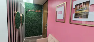 Beauty Studio - Image 8