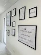 Salle à louer 80m2 proche des axes routiers (Marseille, Aix en Provence, Vitrolles, Marignane) - Image 7