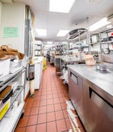 Restaurant/Bar in heart of DTLA - Image 24