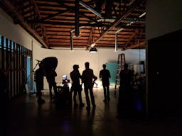 East LA's Premier Photo Studio - Image 10