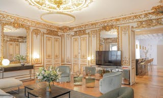 Unique Showroom at Place de la Concorde - Image 0