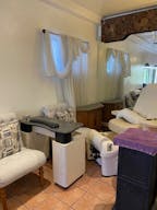 Local Hair Salon for rent (Beauty, Nails, & Private Rooms) - Image 8