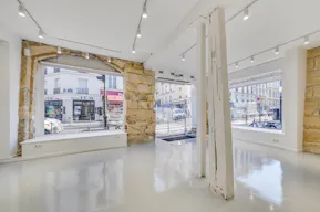 Corner Boutique on Rue de Turenne - Image 4
