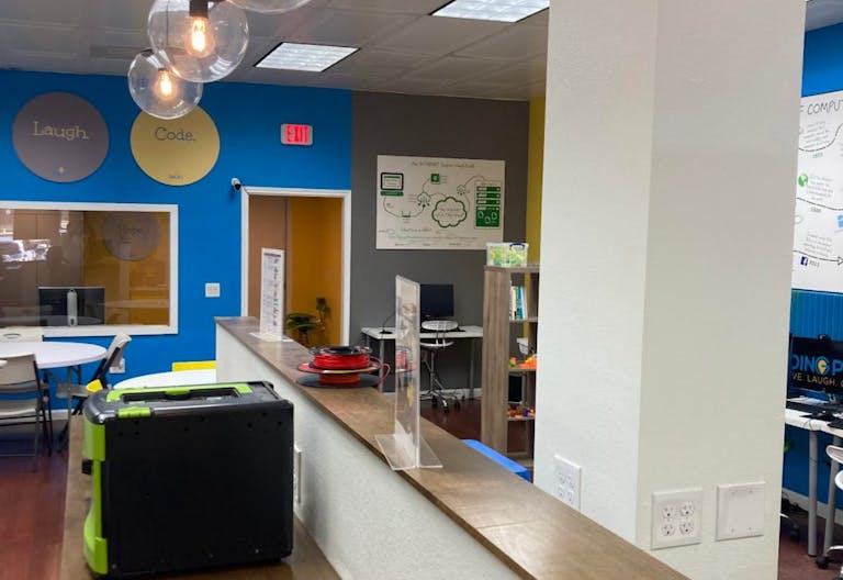 Technology Space for Gaming, and Coding - Image 4