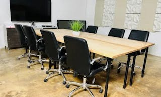 Flex Studio with high ceilings in Little Haiti - Image 7