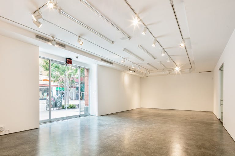 Ground Floor - Spacious Chelsea NYC Gallery Space - Image 0