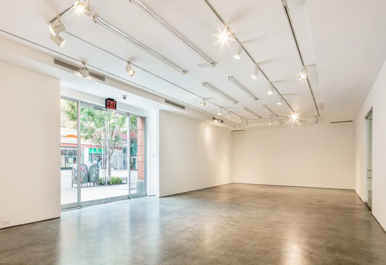 Ground Floor - Spacious Chelsea NYC Gallery Space - Image 0
