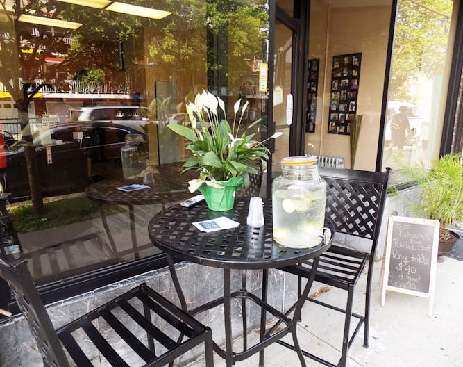 Renovated Brooklyn Storefront in New Lot - Image 4