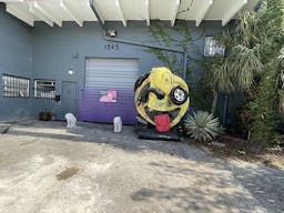 Inspire Your Art: Shared Spaces for Creative Minds in North Miami" - Image 2