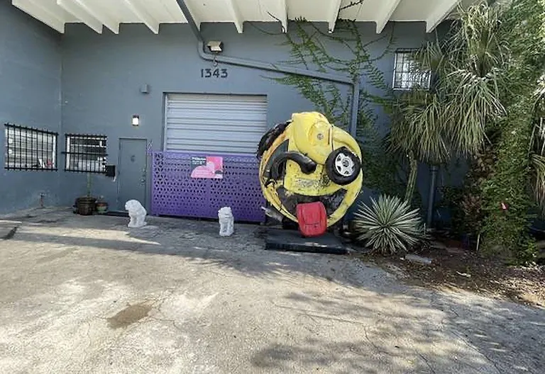 Inspire Your Art: Shared Spaces for Creative Minds in North Miami" - Image 2