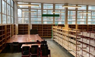 Atypical Space in the 5th arrondissement of Paris - Image 5