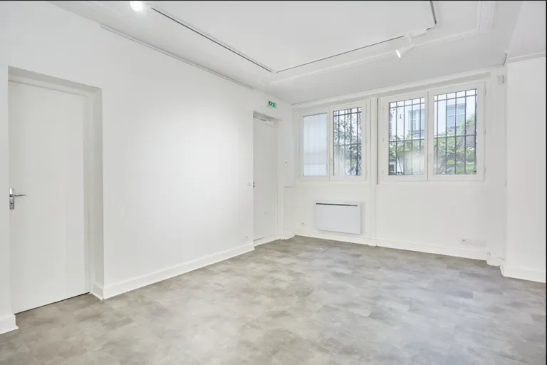 Showroom in le Marais - Image 3