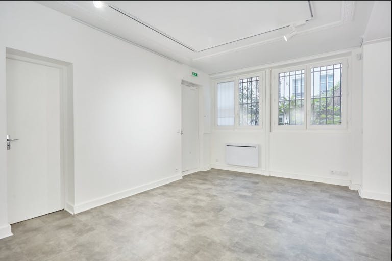 Showroom in le Marais - Image 3