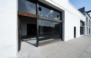 Stunning Retail Space on Iconic Sunset Boulevard - Image 15