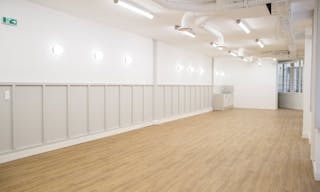 SHOWROOM 150m2 Paris Marais - Image 6