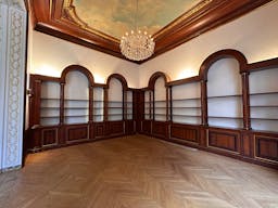 hotel particulier en plein coeur de Paris avec Jardin - Image 9