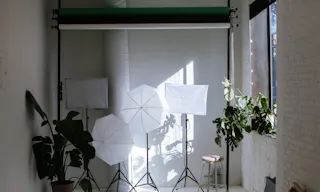 Storefront & Photo Studio w/ Inventory Room (Bed Stuy) - Image 5