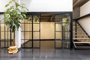 Super cool 280 sqm space in fondazione prada area - Image 3