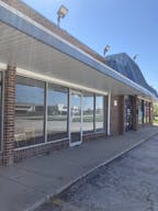 White Box Mall Space - Image 2