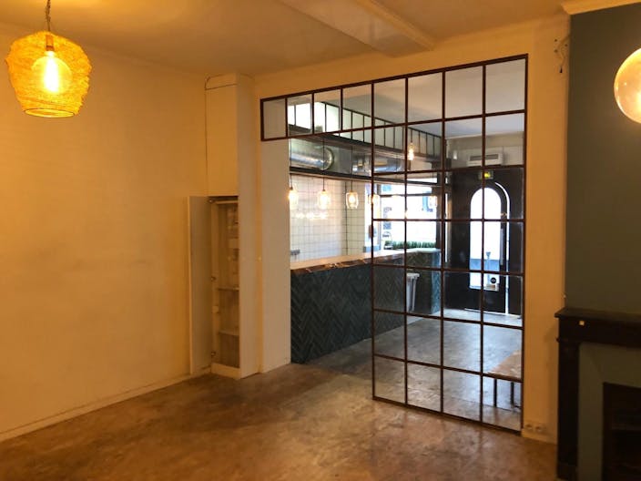 perfect pop up store near place de Clichy 18 rue biot - Image 1