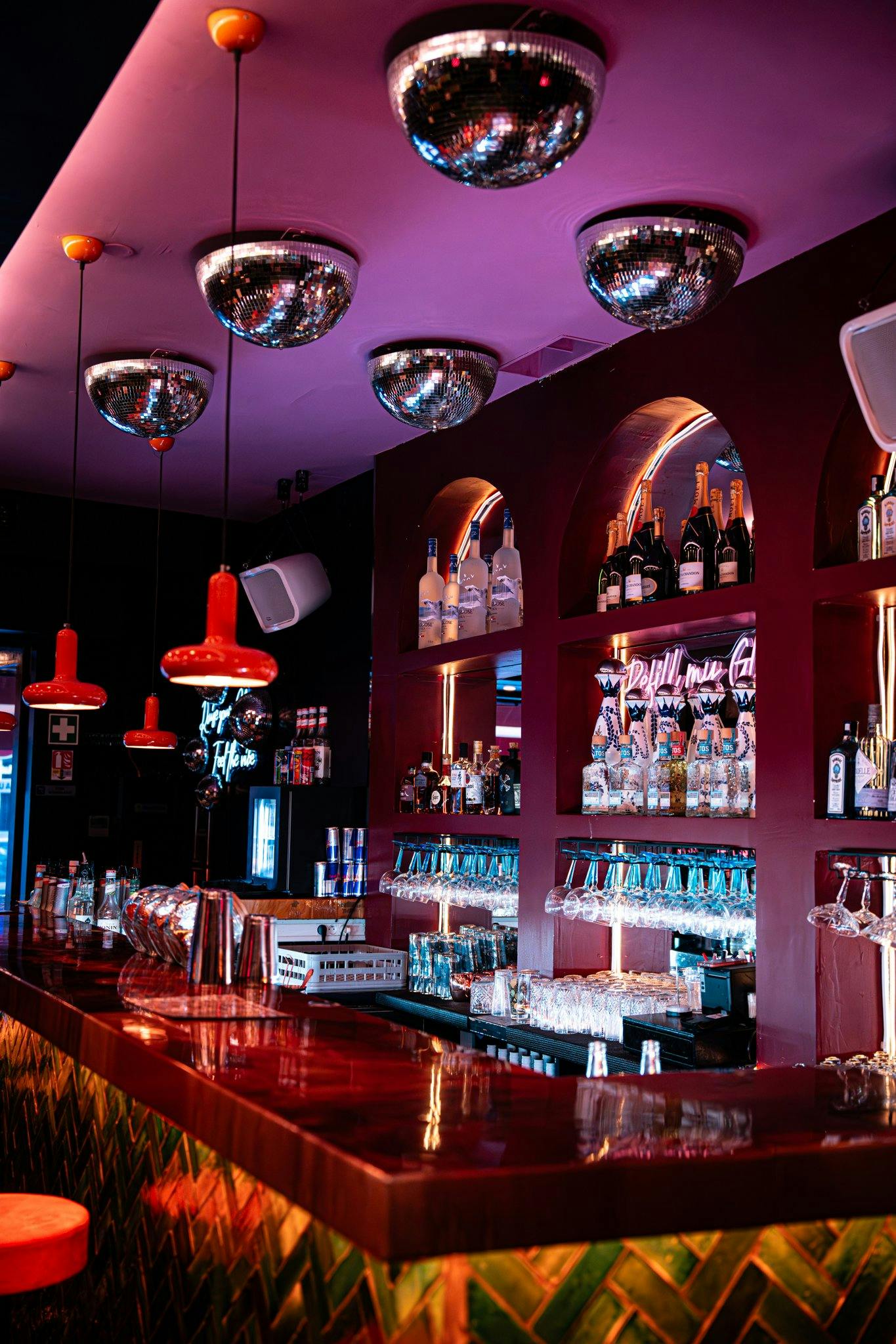 Sleek Cocktail Bar and Event Space in the Heart of Cannes