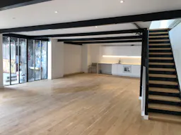 LOFT BAS-MONTREUIL PLACE DU MARCHE: EVENT EXPO SHOOTING SHOWROOM  - Image 0