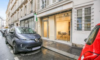 Lovely Boutique Shop in Le Marais - Image 0