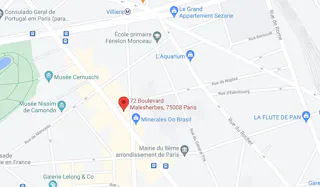 Corner Boutique in 8th arrondissement - Saint-Augustin - Image 2