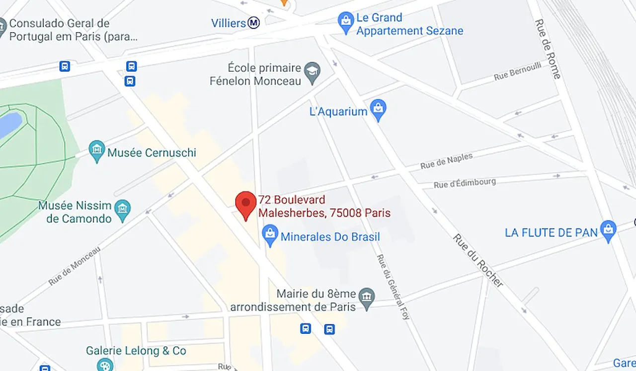 Corner Boutique in 8th arrondissement - Saint-Augustin - Image 2