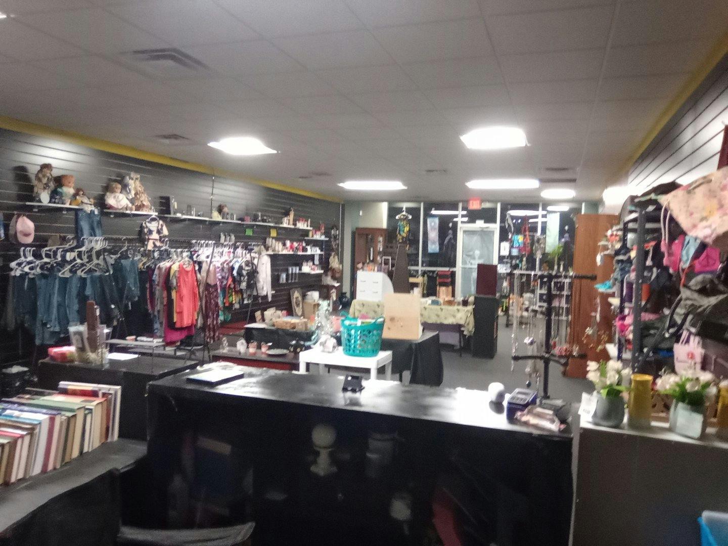 Shared Storefront Retail Space in Fort Wayne, Indiana