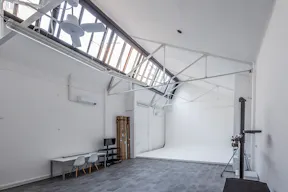 Wonderful Pop Up Space in Milan in the Tortona/Savona district - Image 3