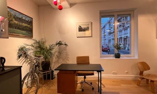 Jolie boutique avec deco soign�e et mobilier sympa a louer - Image 4